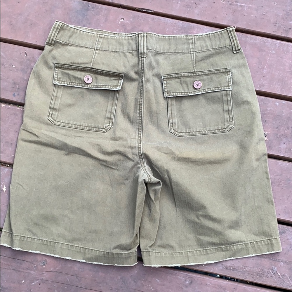 Fossil| Olive Green Shorts - Picture 6 of 7